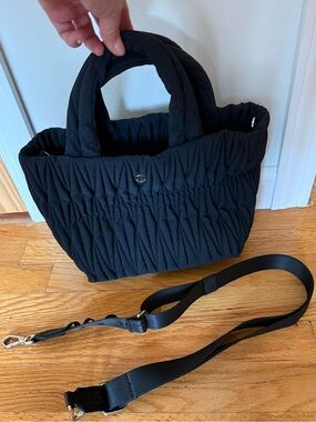 Lululemon Quilted diamond Tote Bag Mini 5L